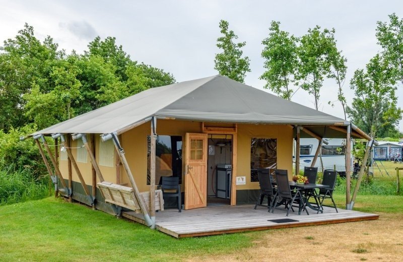 Safaricottage met sanitair