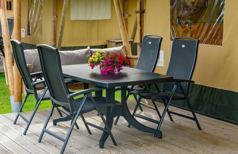 Safaricottage met sanitair 5 personen 2 691dd1d13b76a