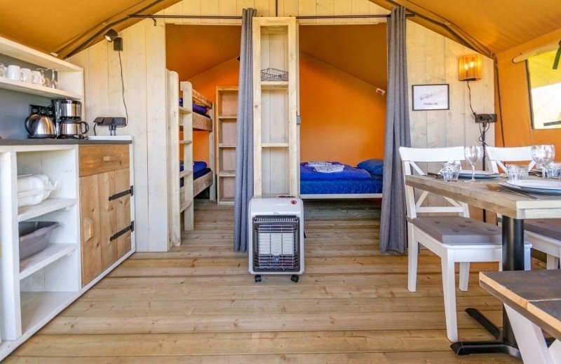 Safaritent compact binnen