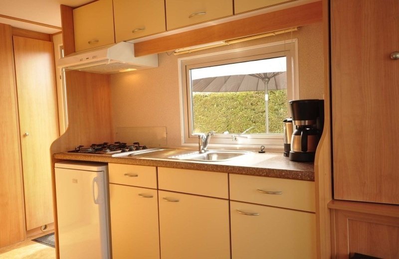 Stacaravan 4 personen terschelling keuken
